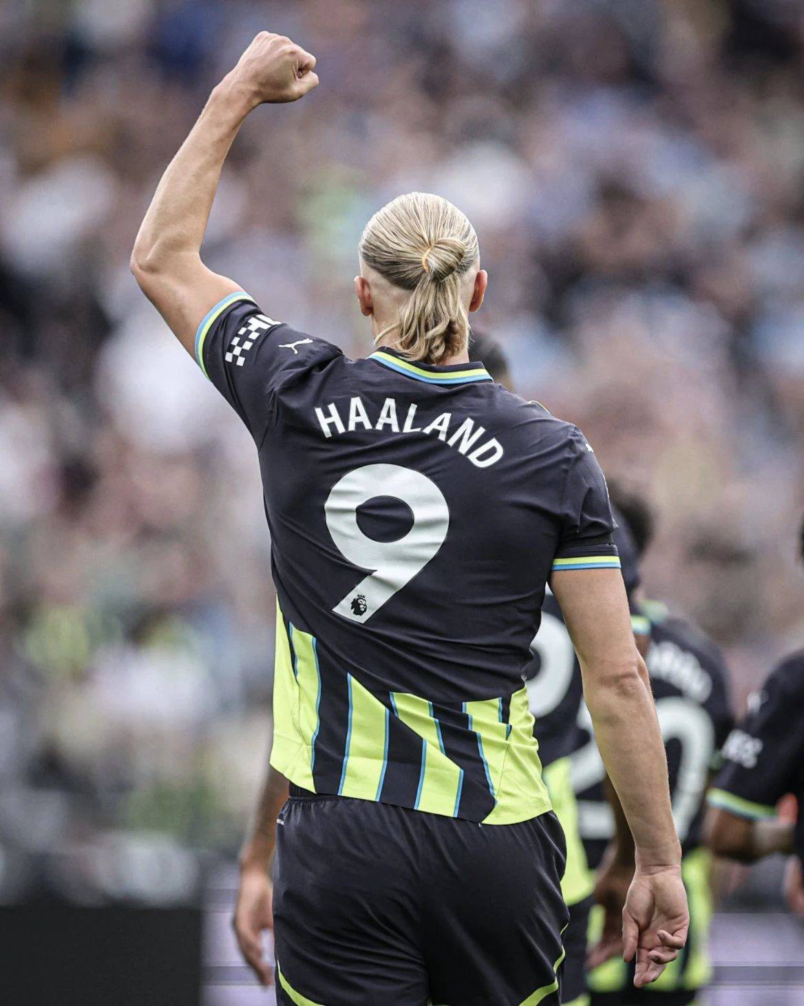 关于那不勒斯完胜阿森纳,哈兰德完成帽子戏法的信息 关于那不勒斯完胜阿森纳,哈兰德完成帽子戏法的信息