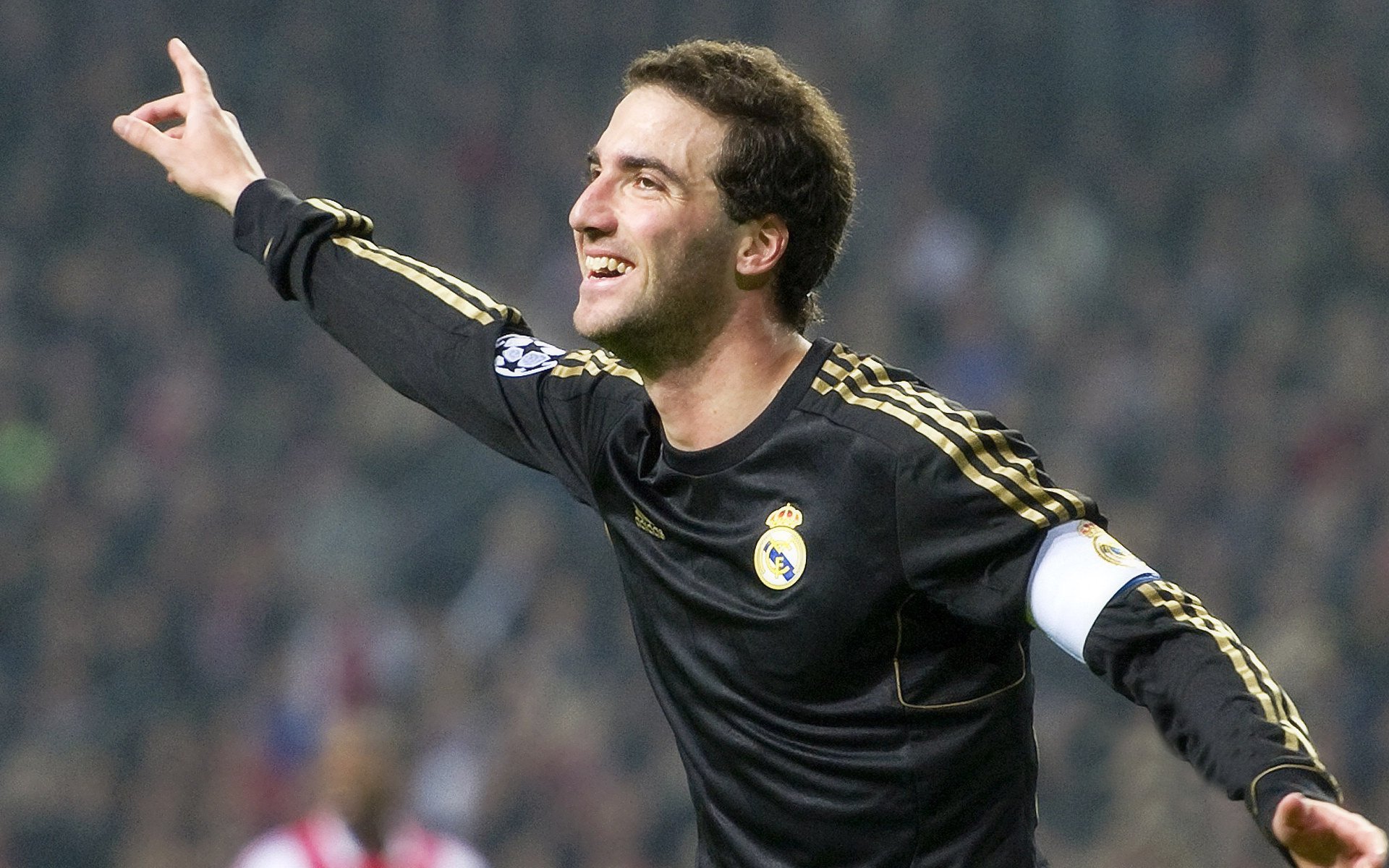 年度焦点之战,喀麦隆提前终结悬念,多特蒙德如何应对?